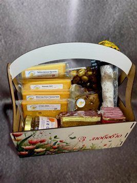 Подарунковий набір &laquo;З любов&rsquo;ю від Сирного Бутіка&raquo; BOX-LB-01 фото